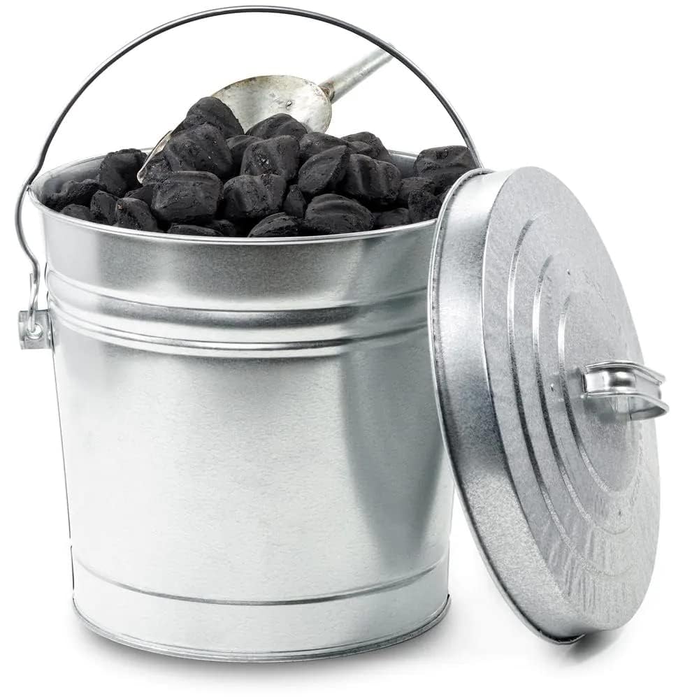 10-Gallon Galvanized Steel Trash Can with Locking Lid R3998