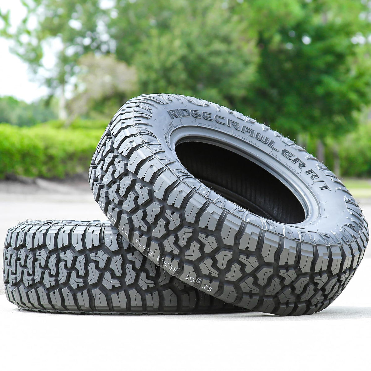 275/60R20 116T XL 20 inch Tire H969835