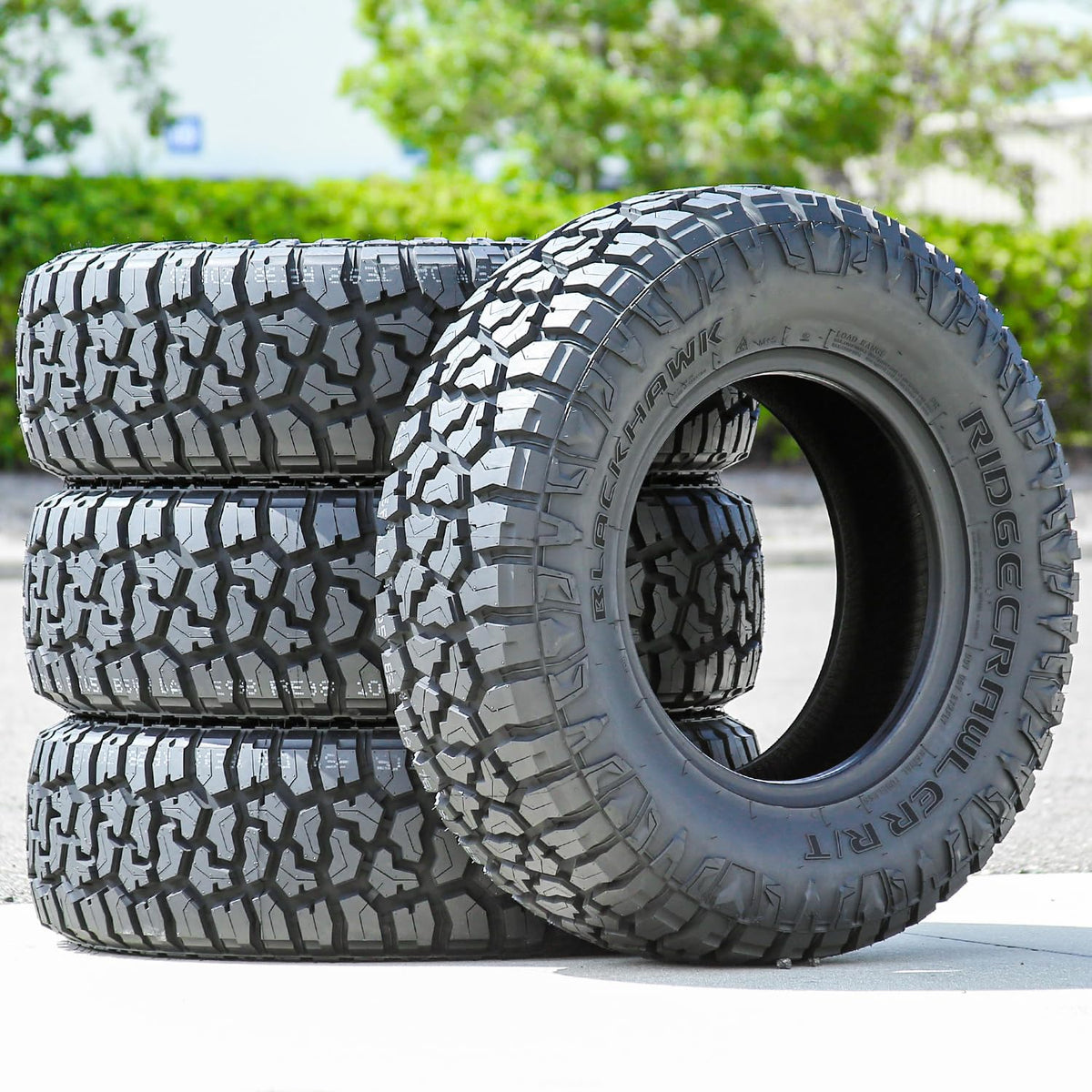 275/60R20 116T XL 20 inch Tire H969835