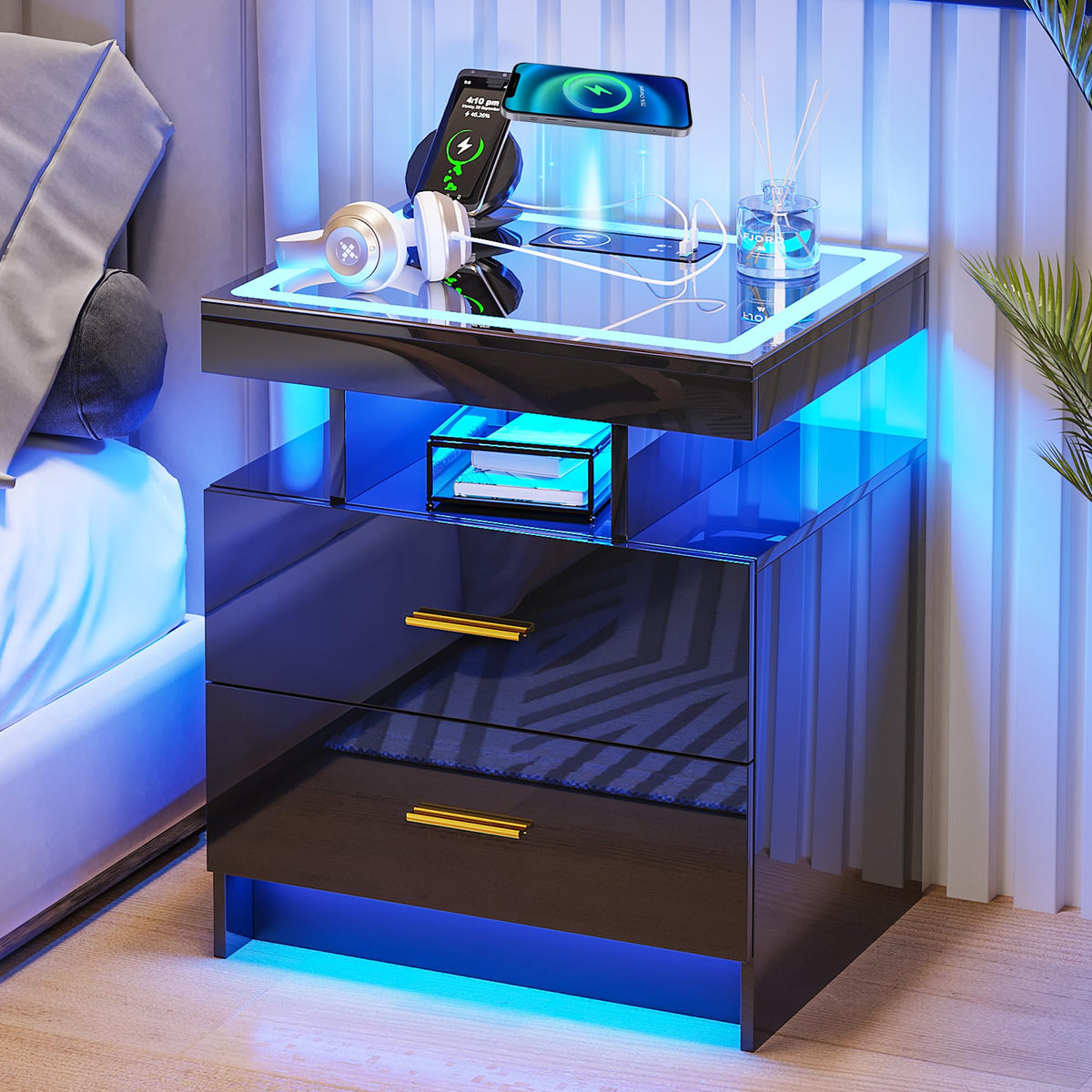 Black High Gloss Nightstand with Charging Station and 2 Drawers J769557
